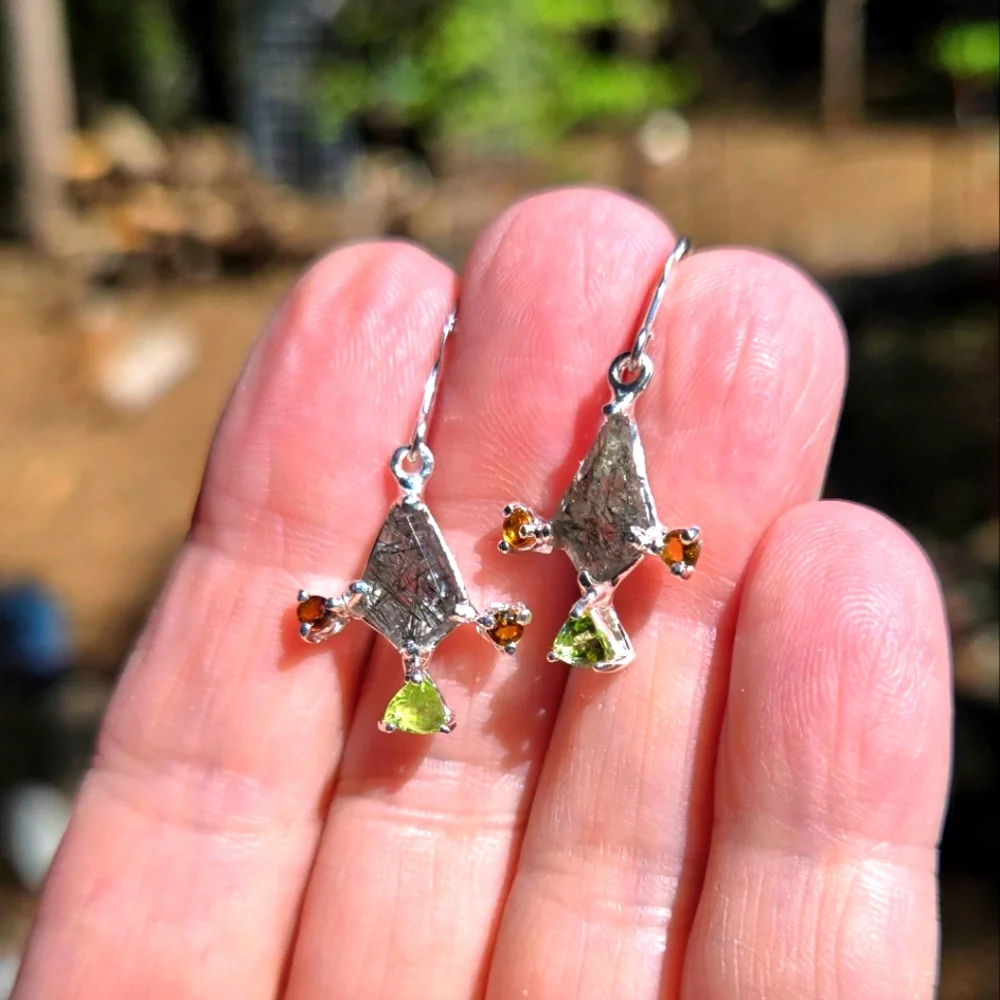 Rutilated Natural quarts Garnets & Peridot Sterling Earrings - Picture 4 of 10